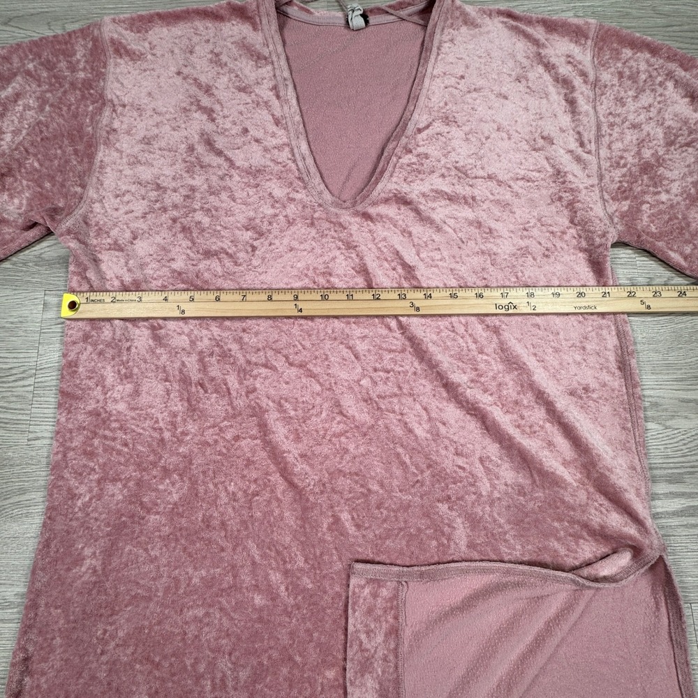 We The Free Women Tunic Top Mauve Pink Crushed Velvet V-Neck Side Slits Medium - Picture 4 of 8